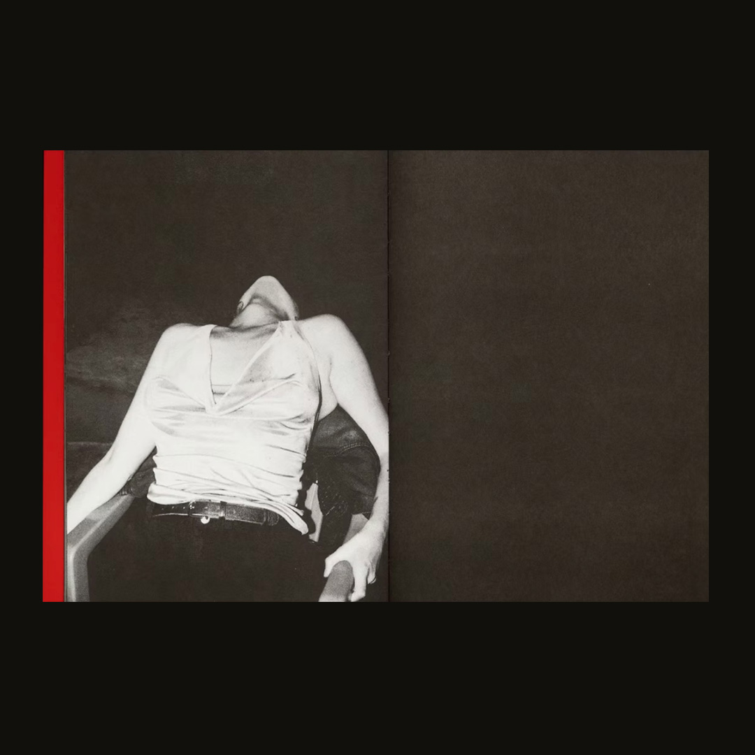 ALGUNOS SENTIMIENTOS NO CAMBIAN JUNTO A LAS ESTACIONES